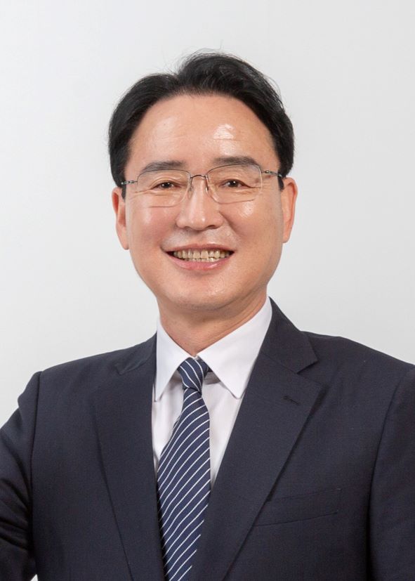 황병직 예비후보, 여론조사 의혹에 강경 대응... “근거 없는 비방, 법적 책임 물을 것”