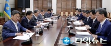 문재인 대통령 ‘일본 추가 조치’ 대일·대국민 메시지 방침