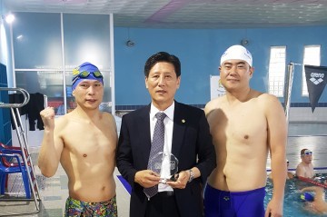 대전 유성구의회 이희환 의원, 쾌적한 생활체육 환경조성 감사패 받아!