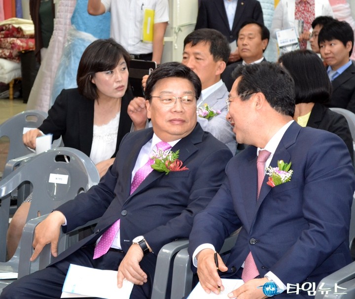 권선택 대전시장·이장우 의원, 대화중!