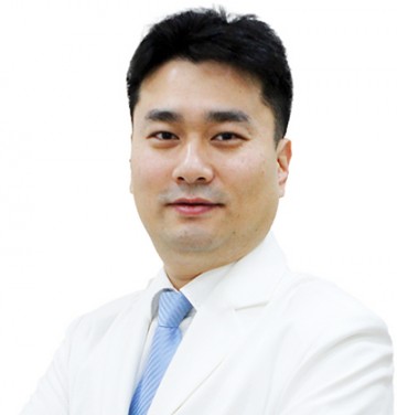 [건강칼럼] 벌초와 야외활동 잦아지는 가을철 “진드기, 벌, 뱀 조심하세요”