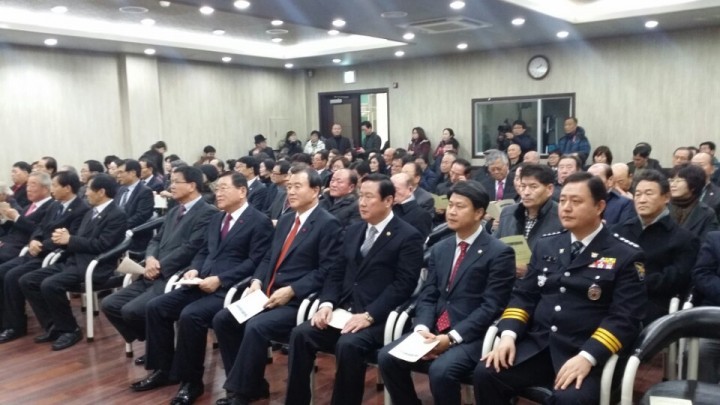 충남도의회 김기영 의장, 지역 내 충효의식 확산 당부