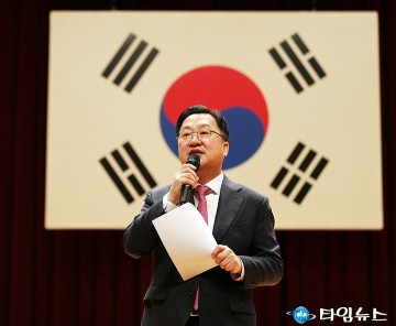 이장우 대전시장, 상장 기업 혁신으로 대전 경제 비상…“민선 8기, 13개 기업 상장”