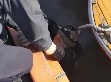 순찰중 물에 빠진 60대 어민 발견 구조 한 태안해경