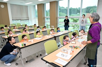 충북농업기술원, 유아 대상 ‘가을걷이 농경문화 체험’ 진행