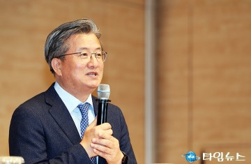 정용래 유성구청장, 이장우 대전시장을 믿고 힘을 실어줍시다