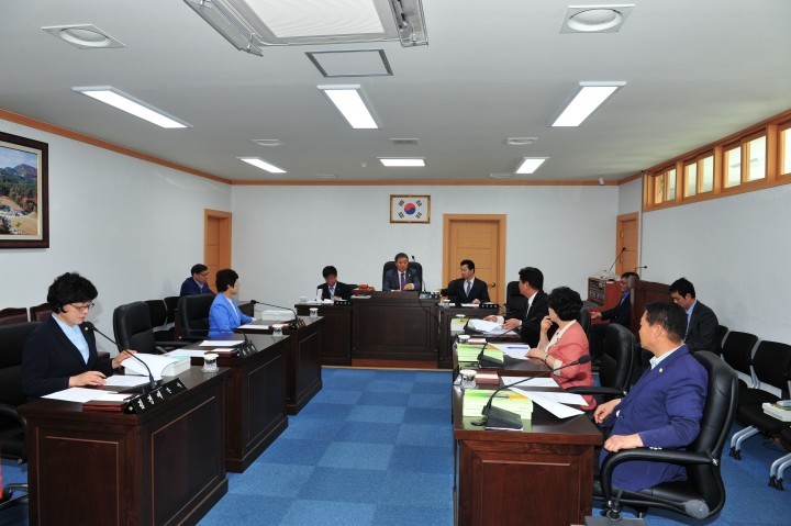 고령군 의회 예산결산특별위원회 구성