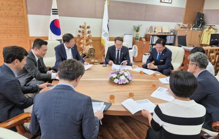 장성군, 김인호 산림청장 면담…‘국립아열대 자생식물원’ 조성 등 국고지원 요청       