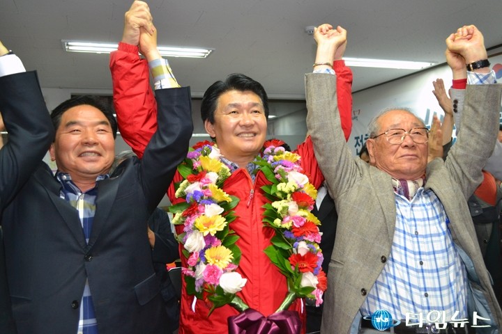 새누리당 정용기 대덕구 국회의원 당선자, 대덕구민 여러분의 크신 은혜에 감사드립니다!