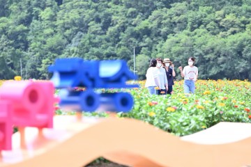 코로나19 극복 염원 작은 음악회
