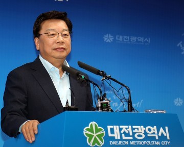 권선택 대전시장, 당선도 어려웠지만 현직을 지키는 어려움 느꼈다!