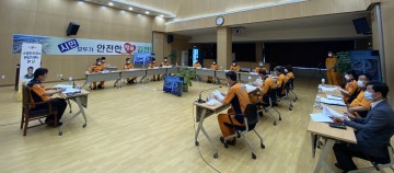 남화영 경북소방본부장, 김천시 화재취약대상 직지사 방문