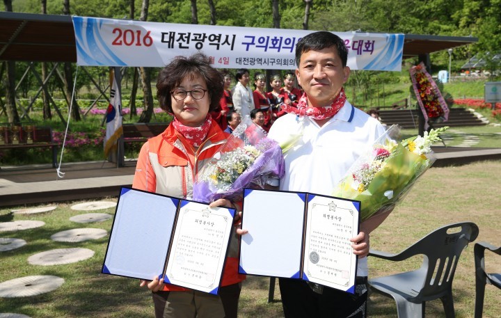 대전 동구의회, 송석범·박영순 의원 ‘의정봉사상’ 수상