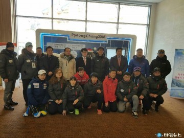 충북도의회 행정문화위원회, 동계체전 충북 선수단 격려 