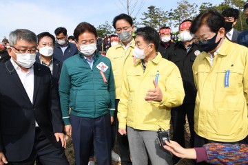 영주댐 방류 놓고 주민무시 주민동의없는 환경부 일방적 방류결정 ...주민저지 집회 