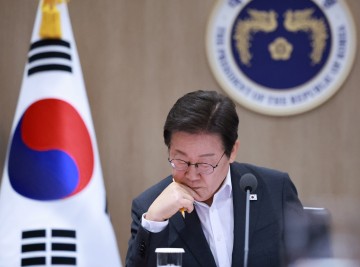 [사설 2보] 국민연금을 '외환시장 정책에 반복 소환' 장기적으로 위기....