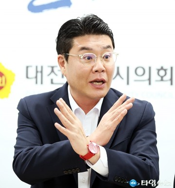 정명국 대전시의회 의원 “장철민, 대전시 왜곡…내로남불 정치 끝장낸다”