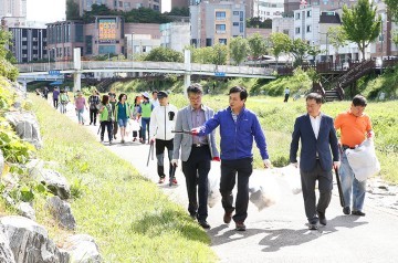 대전 유성구, 추석맞이 일제 대청소 실시