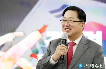 이장우 대전시장, ‘여성 태권도팀’ 좋은 성적으로 대전을 빛내길