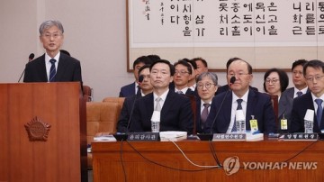 법사위 '이재명 재판' …與 "재판 지연" 野 "위법 수사" 날선 공방