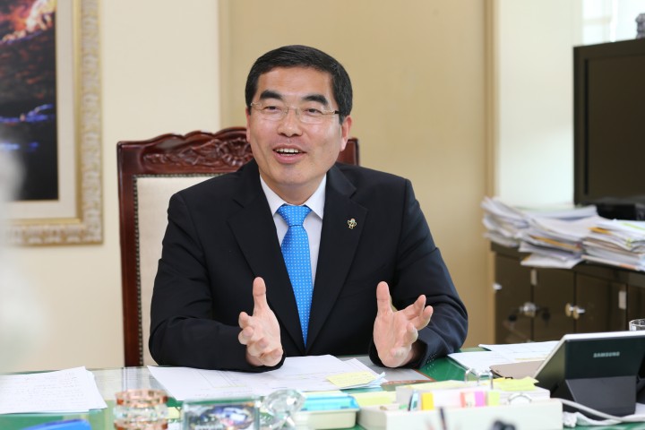 광명시민 70.9%, 양기대시장 ‘일 잘하고 있다’