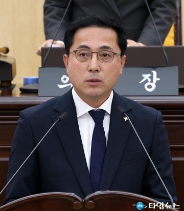 박희조 동구청장, 2025 ‘교육과 혁신’으로 도약하는 대전 동구…시정연설에서 비전 제시