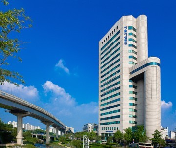 서울시설공단 자원봉사단 미얀마에 파견해 유치원 시설 건립활동