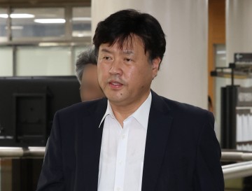 김용, 보석 조건 어기고 '위증교사' 가담자 접촉