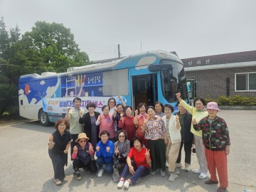 음성군 ‘찾아가는 디지털버스’ 큰 호응