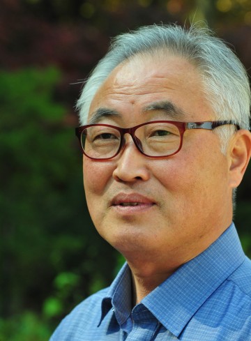 강원도청 공무원 김왕제 시인, 가마솥으로 시세계문학상 수상