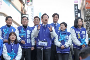 이재명 “22대 총선은 국민과 윤석열 정부와 대결, 대전이 중심역할 해야”