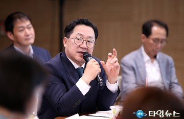 이장우 대전시장, ‘NGO 단체’ 감사 필요…퀴어축제 반대