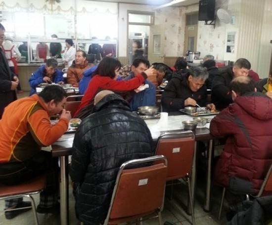 군산시 주민생활지원과, 신애원생들과의 ‘따뜻한 만남’