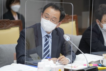 민경선 의원, 탄소중립 실현…"숲을 가꾸는 것에서 바꾸는 것으로"