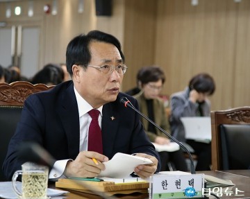 한현택 동구청장, 공무원의 자기 계발이 구정의 발전!