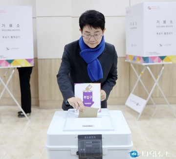 박정현 국회의원 후보, 투표해야 바뀝니다
