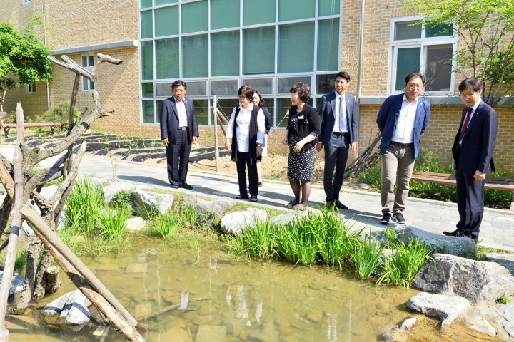 세종시의회, 교육위원회 교육현장 방문 실시