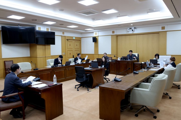 대전시의회 행자위, 조례안 5건 가결…오월드 동의안 통과