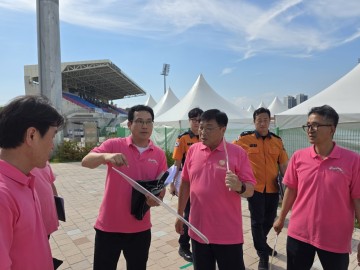 이승원 세종 경제부시장, 조치원복숭아축제 준비상황 점검