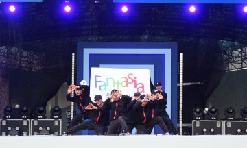 평창올림픽을 뜨겁게 달군 부천시 공연단