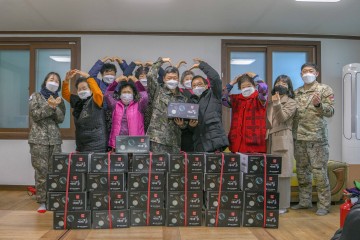 공군 1전비, 경로당 3곳에 위문품 전달
