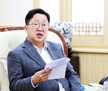 이장우 대전시장, 측은지심(惻隱之心)이 아닌 따뜻한 마음으로 봐야