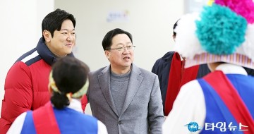 이장우 대전시장, 민원은 박철용 동구의원에게