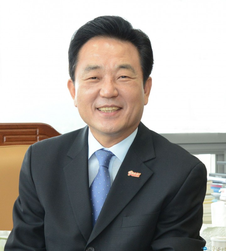 김문오 군수 민선6기 1주년 성과