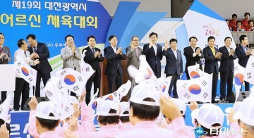 권선택 대전시장, 어르신들의 건강한 노후를 위해!