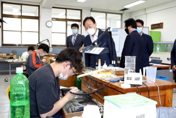 설동호 대전시교육감, 2020년 대전지방기능경기대회 참가선수 격려!