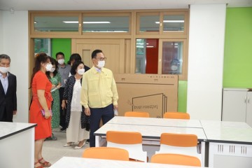 박상돈 천안시장, 천안호수초등학교 개교 전 시설 점검