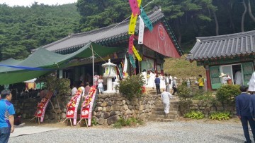 군위 지보사 대웅전 삼존불 개금불사 회향