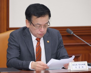 崔대행 "규제·금융 가용수단 총동원해 집값 상승요인 차단"