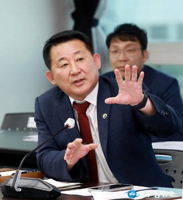 서철모 서구청장, 챗GPT 업무환경에 즉시 적용할 것